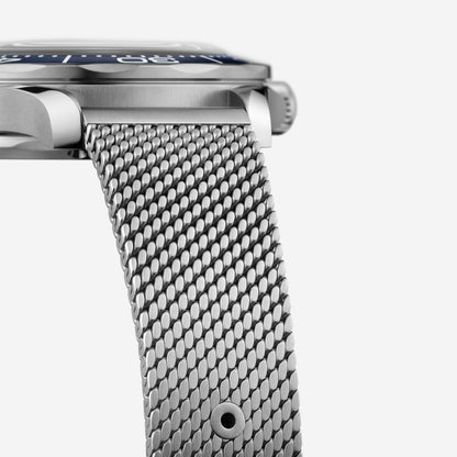 Seamaster Diver 300M James Bond 60th Anniversary 42 mm + FREE Extra NATO Strap